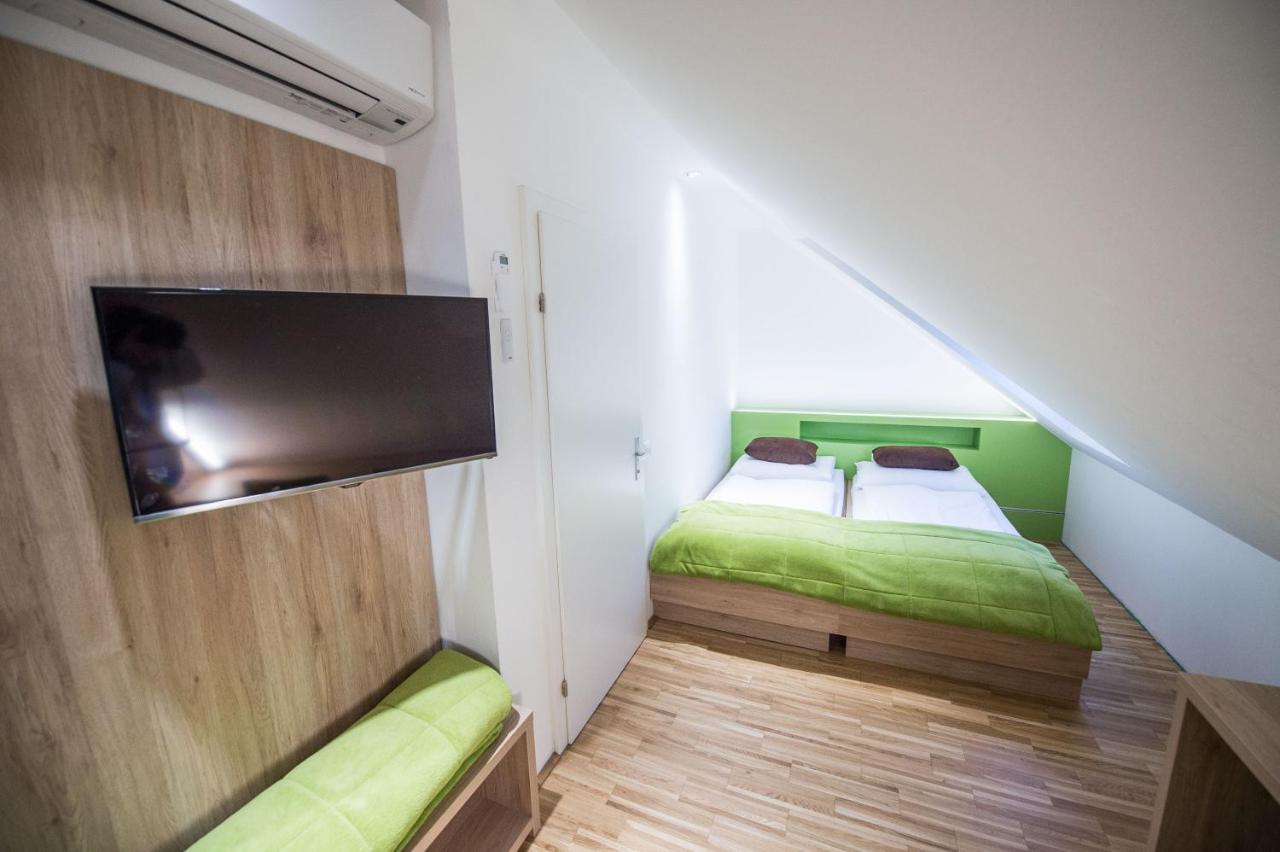 Hotel Restaurant Meyer Kalsdorf bei Graz Luaran gambar