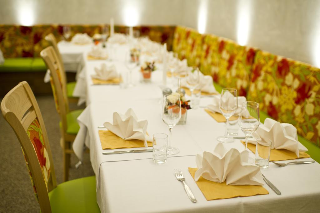 Hotel Restaurant Meyer Kalsdorf bei Graz Luaran gambar