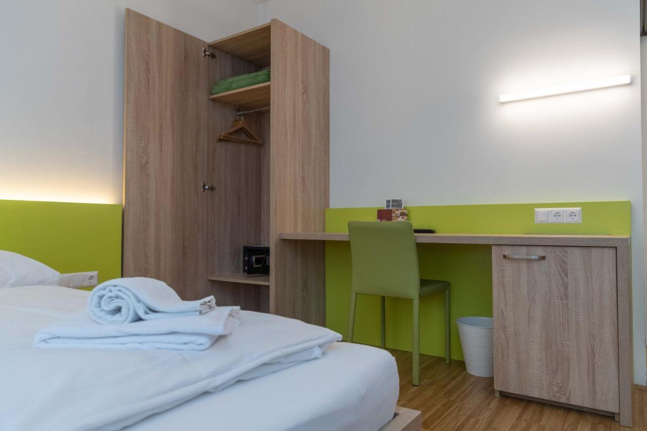 Hotel Restaurant Meyer Kalsdorf bei Graz Bilik gambar