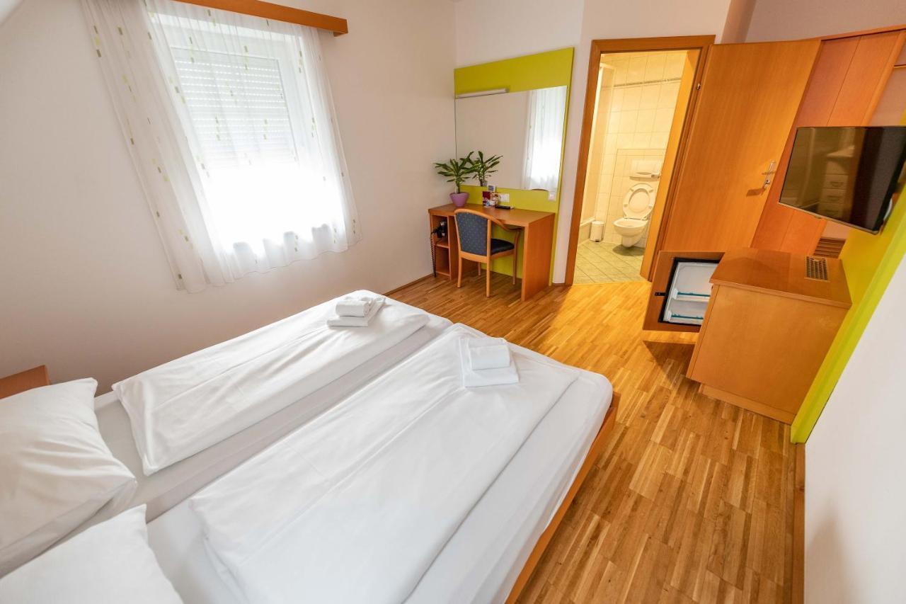 Hotel Restaurant Meyer Kalsdorf bei Graz Luaran gambar